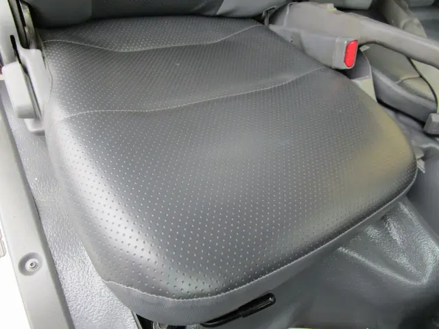 いすゞ エルフ TKG-NJR85AD(2WD)の写真36