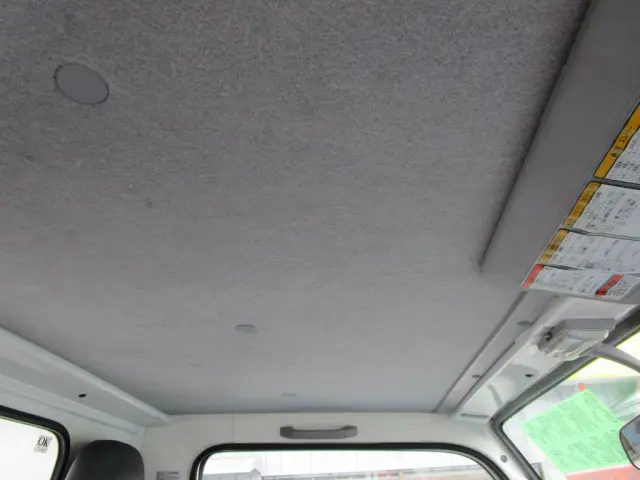 いすゞ エルフ TKG-NJR85AD(2WD)の写真39