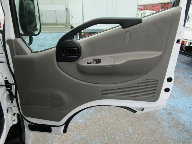 日産 アトラス CBF-SQ2F24(2WD)の写真21