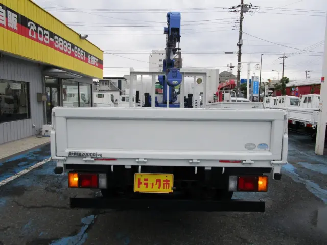 いすゞ エルフ TKGH-NMR85AN(2WD)の写真5
