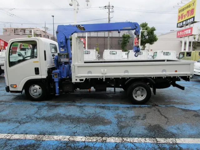 いすゞ エルフ TKGH-NMR85AN(2WD)の写真12