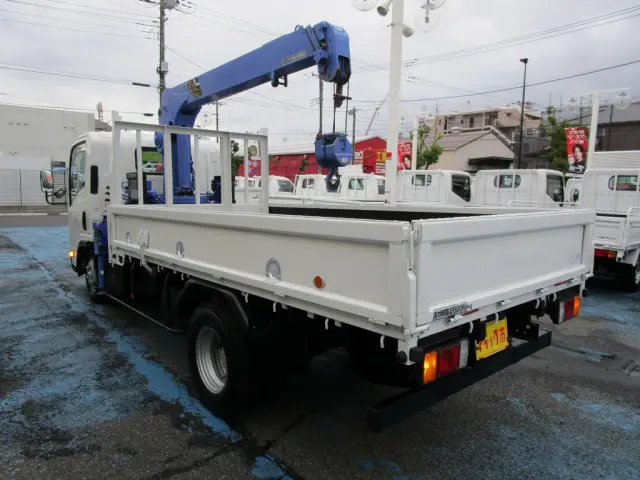 いすゞ エルフ TKGH-NMR85AN(2WD)の写真14