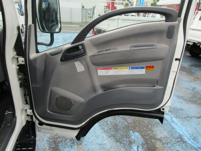 いすゞ エルフ TKGH-NMR85AN(2WD)の写真44