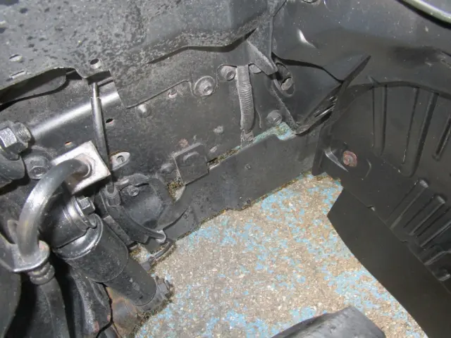 いすゞ エルフ TRG-NLR85AN(2WD)の写真28