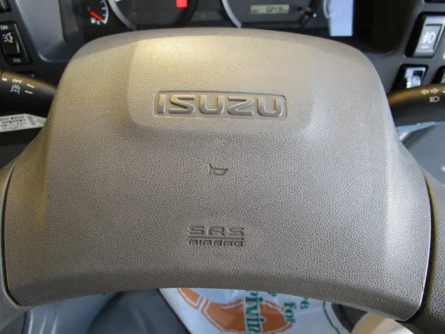 いすゞ エルフ TRG-NLR85AN(2WD)の写真43