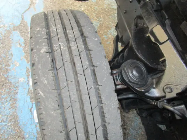 いすゞ エルフ TRG-NLR85AN(2WD)の写真50