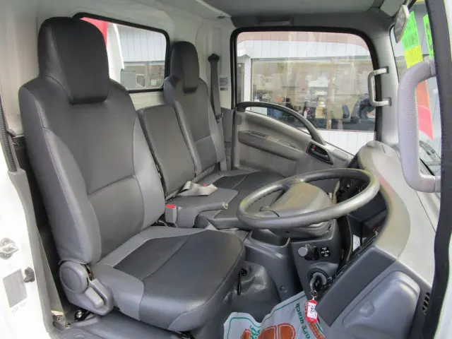 いすゞ エルフ SKG-NMR85AN(2WD)の写真6