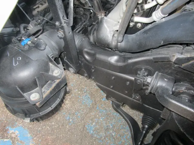 いすゞ エルフ TRG-NJR85A(2WD)の写真23