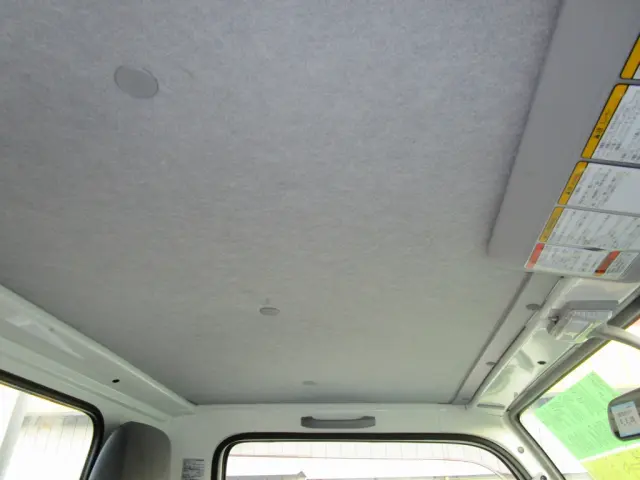 いすゞ エルフ TRG-NJR85A(2WD)の写真41