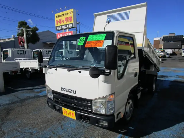 いすゞ エルフ SKG-NJR85AD(2WD)の写真1