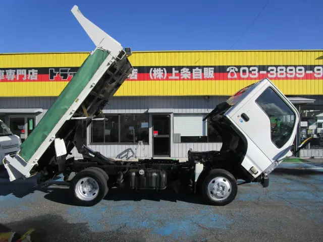 いすゞ エルフ SKG-NJR85AD(2WD)の写真9