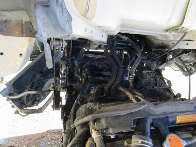 いすゞ エルフ SKG-NJR85AD(2WD)の写真12