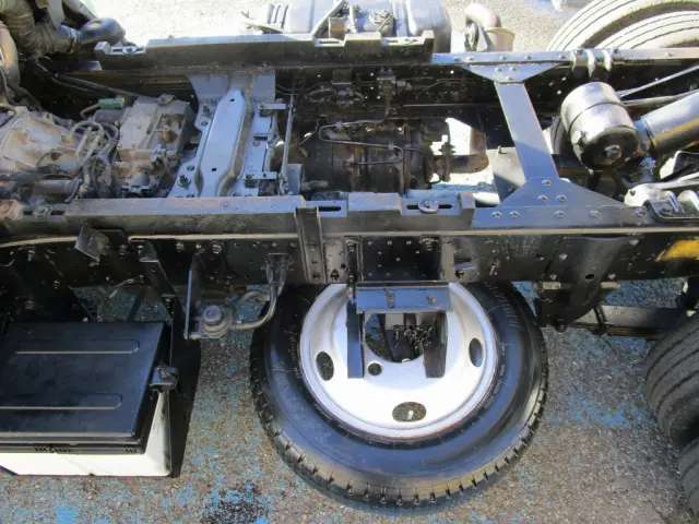 いすゞ エルフ SKG-NJR85AD(2WD)の写真15