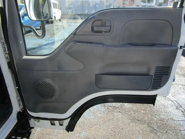 いすゞ エルフ SKG-NJR85AD(2WD)の写真23