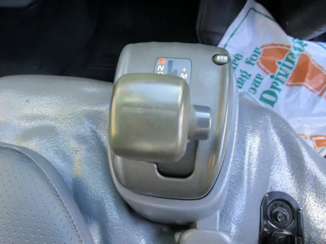 いすゞ エルフ SKG-NJR85AD(2WD)の写真27