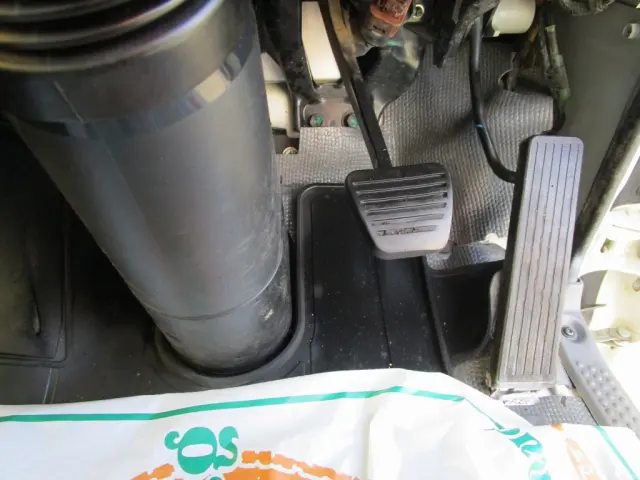 いすゞ エルフ SKG-NJR85AD(2WD)の写真28