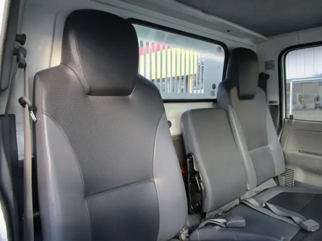 いすゞ エルフ SKG-NJR85AD(2WD)の写真29