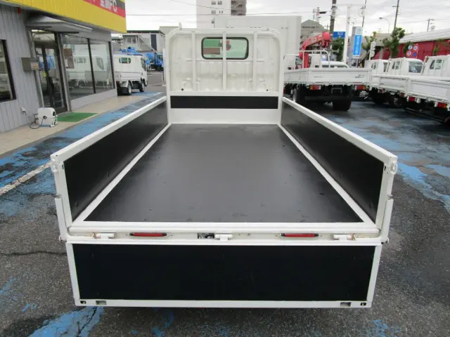 トヨタ ダイナ ABF-TRY230(2WD)の写真4