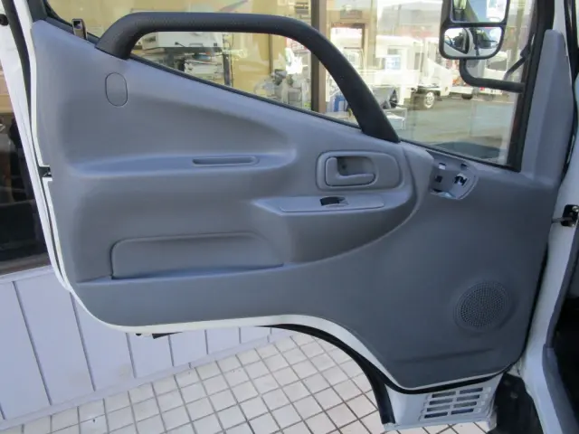 日野 デュトロ TKG-XZC645M(2WD)の写真34