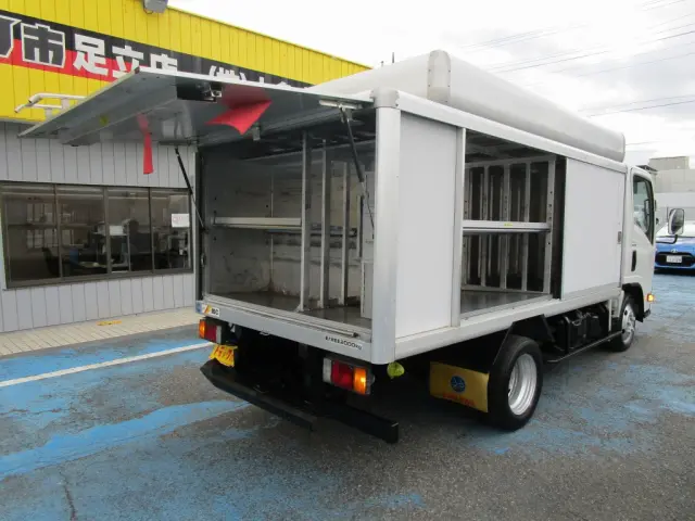 いすゞ エルフ TKG-NLR85N(2WD)の写真2