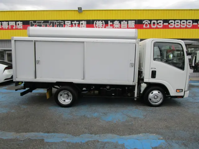 いすゞ エルフ TKG-NLR85N(2WD)の写真8