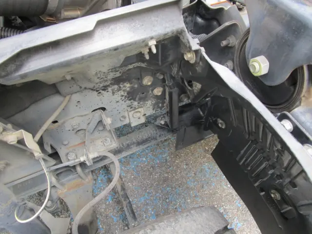 いすゞ エルフ TKG-NLR85N(2WD)の写真21