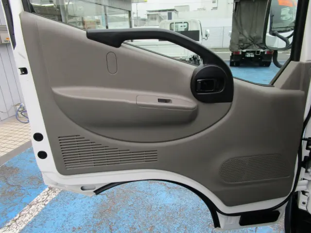 日産 アトラス CBF-SQ2F24(2WD)の写真32