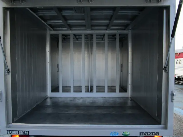 マツダ ボンゴトラック DBF-SLP2T(2WD)の写真11