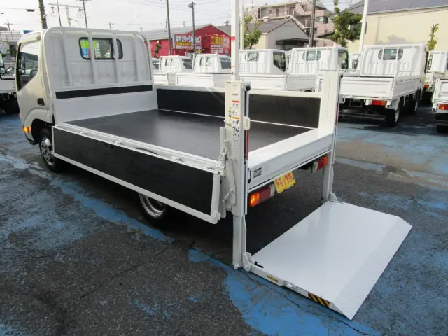 日野 デュトロ 2RG-XZU605M(2WD)の写真21