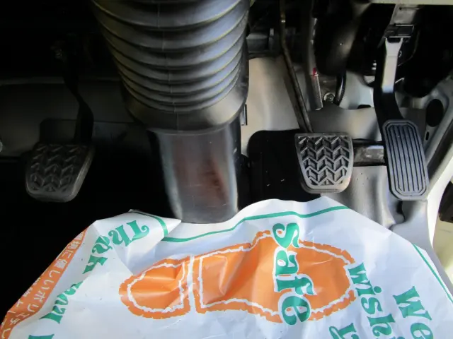 日野 デュトロ 2RG-XZU605M(2WD)の写真34