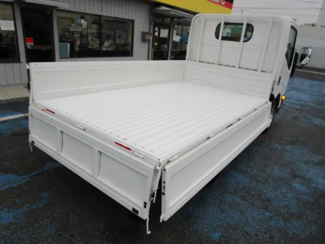 日産 アトラス CBF-SQ1F24(2WD)の写真2