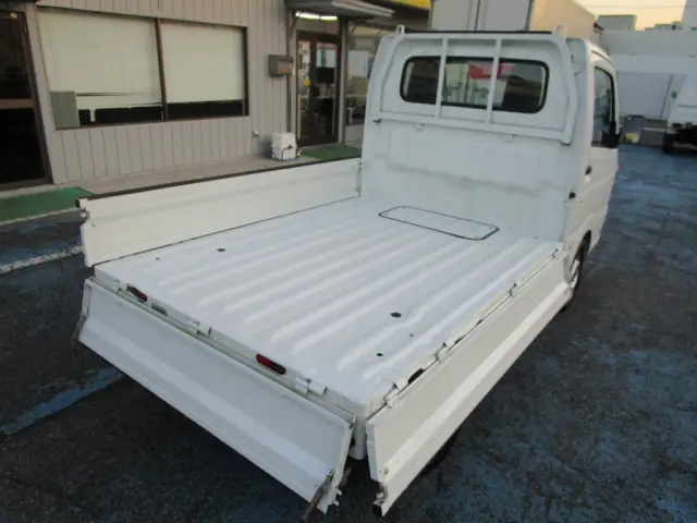 日産 クリッパーバン EBD-DR16T(2WD)の写真2