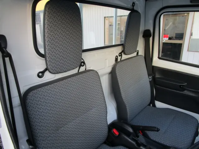 日産 クリッパーバン EBD-DR16T(2WD)の写真29