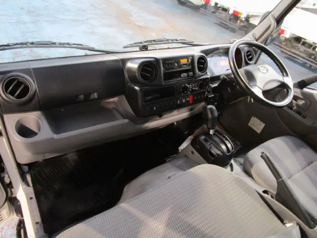日野 デュトロ TPG-XZC645M(2WD)の写真31