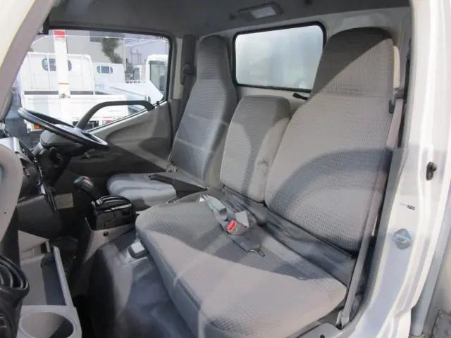 日野 デュトロ TPG-XZC645M(2WD)の写真32