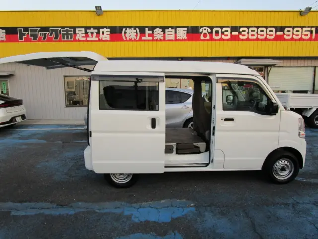日産 クリッパーバン 5BD-DR17V(2WD)の写真9