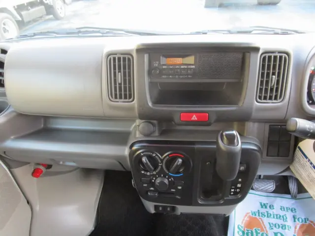 日産 クリッパーバン 5BD-DR17V(2WD)の写真20