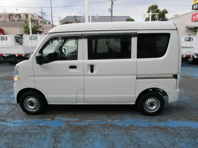 日産 クリッパートラック 5BD-DR17V(2WD)の写真11