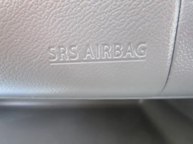 日産 クリッパートラック 5BD-DR17V(2WD)の写真32