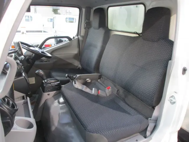 トヨタ ダイナ 2RG-XZC605(2WD)の写真38