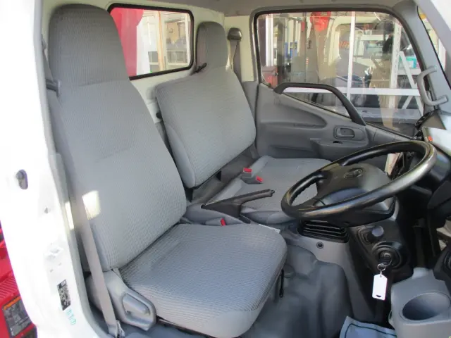 トヨタ ダイナ TKG-XZU650(2WD)の写真6