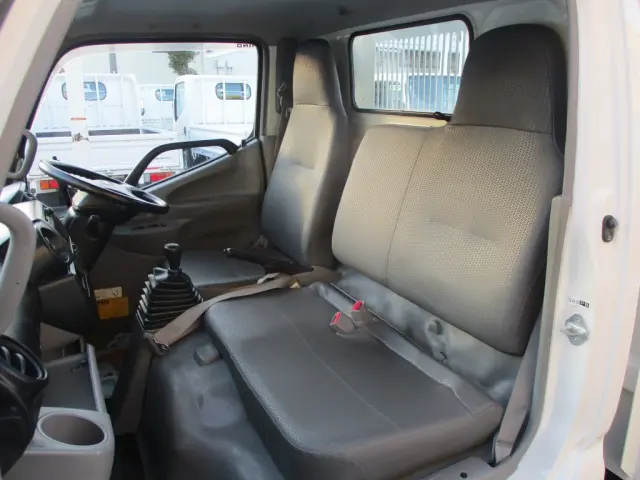 日野 デュトロ TKG-XZC610T(2WD)の写真32