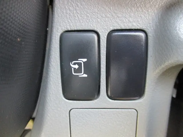 日野 デュトロ TKG-XZC610T(2WD)の写真40