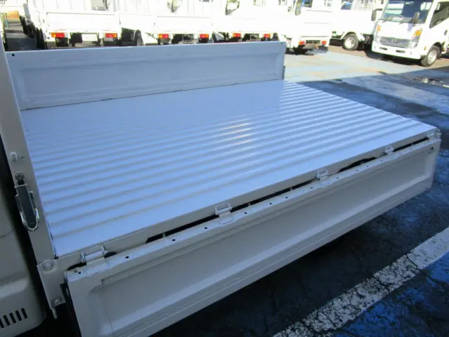 マツダ ボンゴトラック DBF-SLP2Tの写真13