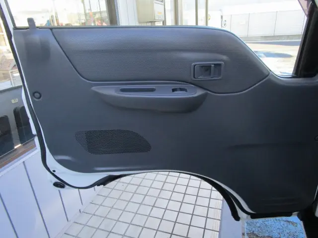 マツダ ボンゴトラック DBF-SLP2Tの写真33