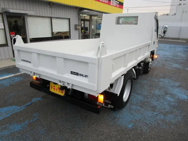 いすゞ エルフ TPG-NKR85AD(2WD)の写真3