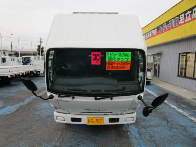 いすゞ エルフ TPG-NKR85AD(2WD)の写真13