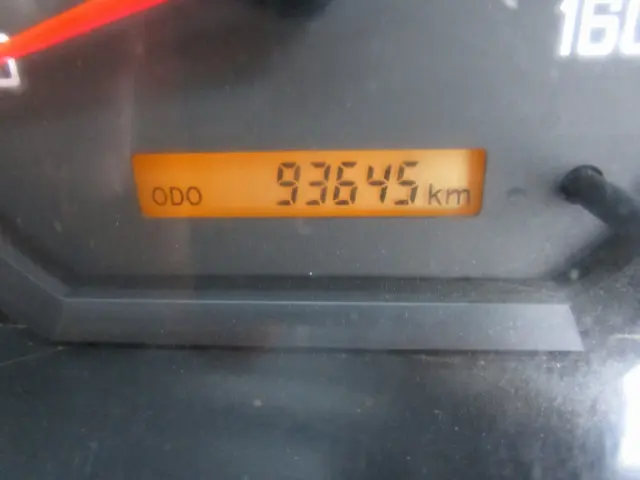 いすゞ エルフ TPG-NKR85AD(2WD)の写真36