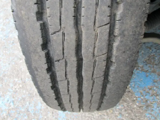 いすゞ エルフ TPG-NKR85AD(2WD)の写真39