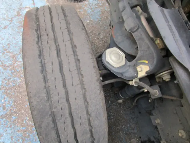 いすゞ エルフ TPG-NKR85AD(2WD)の写真41